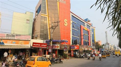 OYO 8828 HOLIDAYS DOLLARS GRAND (Tirupati) - Hotel Reviews & Photos ...