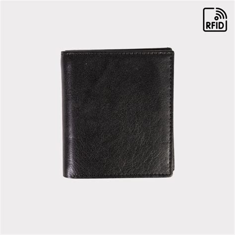 Men’s Leather Accessories – Belts, Wallets & Travel | In-Ekaki