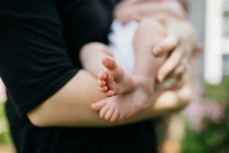 Alternatives to Benadryl While Breastfeeding