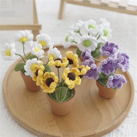 Mini Crochet Daisy Flower Pot, Finished Crochet Flowers Pot, Crocheted ...