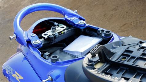 Suzuki GSX-R1300 Hayabusa 2015 STD Bike Photos - Overdrive