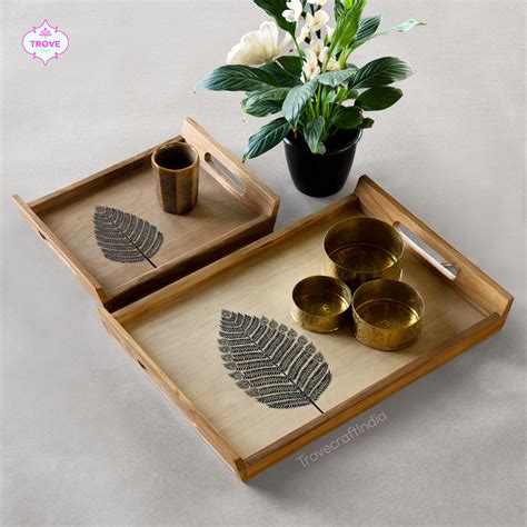 Hand-painted Wooden Serving Trays with handle – Trove Craft India