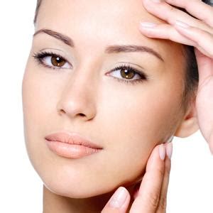 Mamaearth Skin Correct Face Serum with Niacinamide and Ginger Extract ...