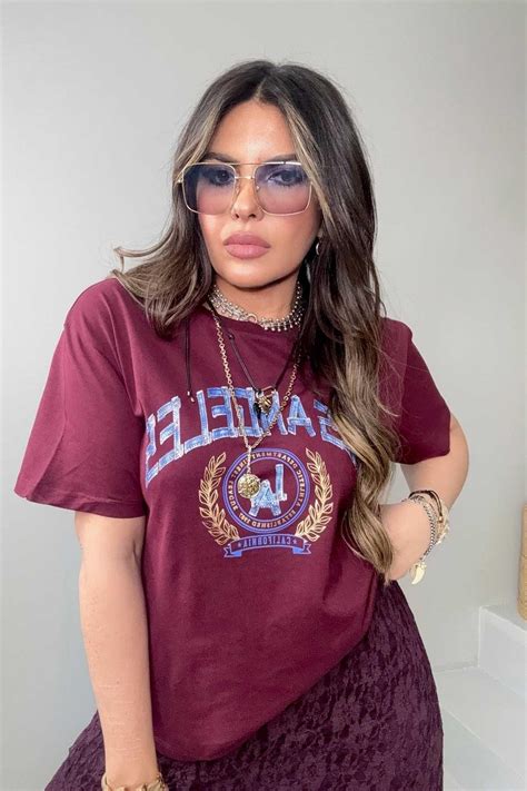 Bordo Los Angeles Embellished Text Detail T-shirt - Sohotique By P ...