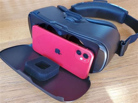 First Virtual Reality Headset 的图像结果