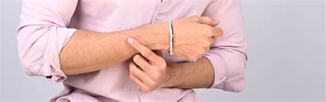 Silver Kada for Men: A Symbol of Strength, Style, and Tradition – Touch925