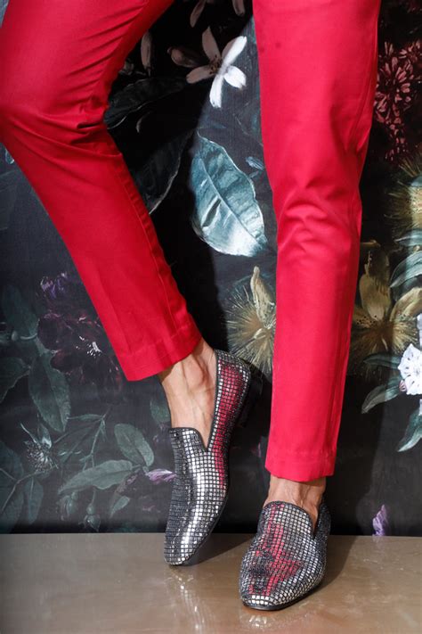 Jackson Sterling – Shutiq