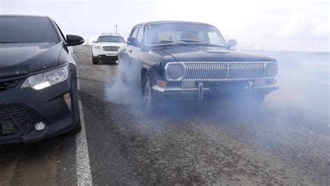 ГАЗ 24 наказал INFINITI FX 4.5 — ГАЗ 2477, 4 л, 1974 года ...