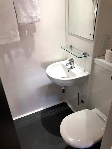 AROFAN HOUSE - CAMPUS ACCOMMODATION (Cardiff, Wales) - Lodging Reviews ...