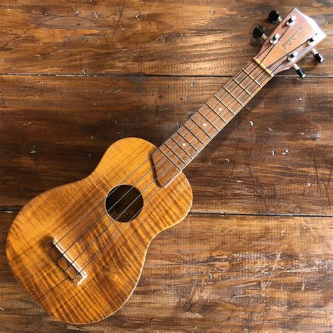 中古 調整済 Kamaka ソプラノウクレレ 1960's HF-1 Standard 艶無しゴールドラベル | UKULELE DARUMA