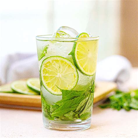 Cucumber Lime Water - Vintage Kitchen Notes