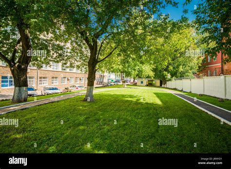 Old Office Building 的图像结果