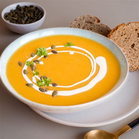 Coquina Squash Soup {Creamy} (with VIDEO) - Vargasavour Recipes