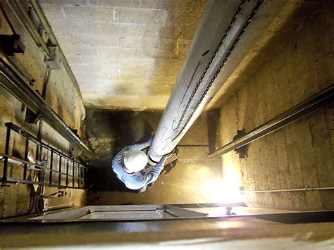【地下室电梯井防水堵漏】电梯井渗水怎么堵漏 - 开来堵漏公司