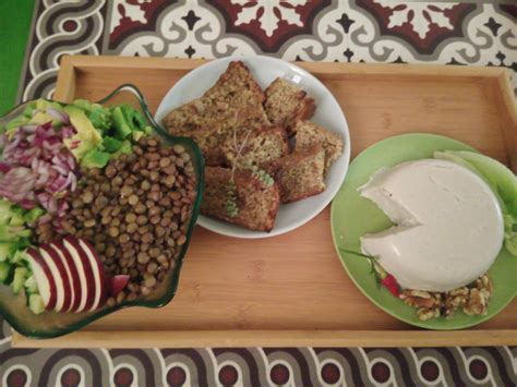 Cashew cheese, with oatmeal nut bread and a salad : r/VeganFoodPorn
