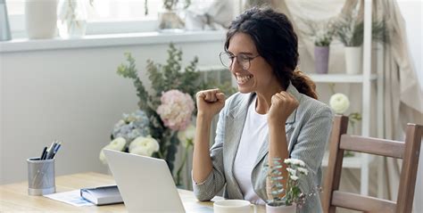 Can Improved Credit Score Unlock Bigger Personal Loan | Axis Bank