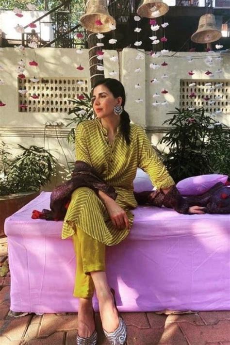 Chidiyaa Women - Kirti Kulhari