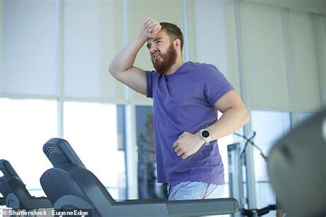 Time really does feel slower on the treadmill! Scientists reveal how ...