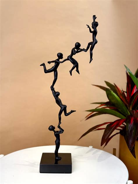Climber Crew Artefact – High Objects