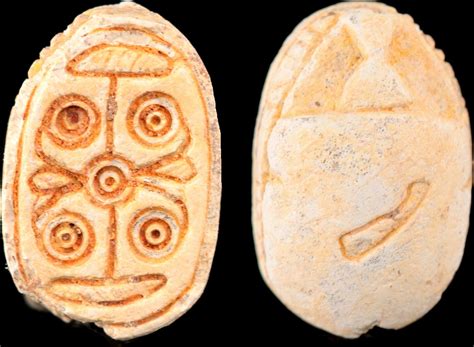 ISRAEL, Ancient Egyptian scarab Seal. c. 1750 - 1570 BC. | MA-Shops