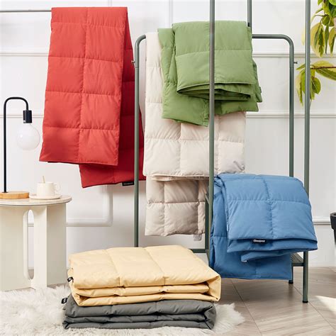 650 Fill Power Beautyrest Packable Down Throw Blanket with Travel Pouch