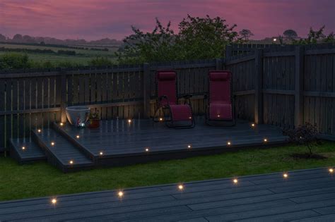 15 Stylish Decking Ideas For Your Garden - PriceMyGarden
