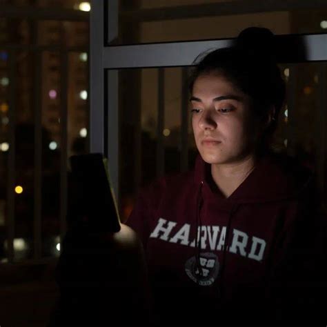 杭高三女生考上哈佛 为啥媒体普遍忽视了她是美国籍_新闻频道_中国青年网