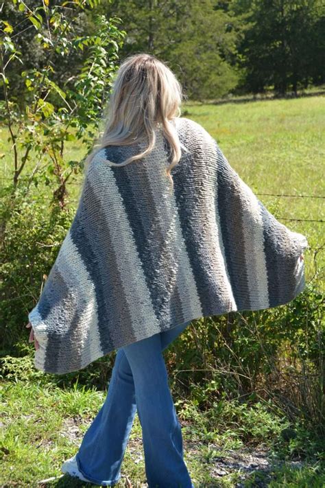 Diagonal Stitch Blanket (double knit) - Knitting Board