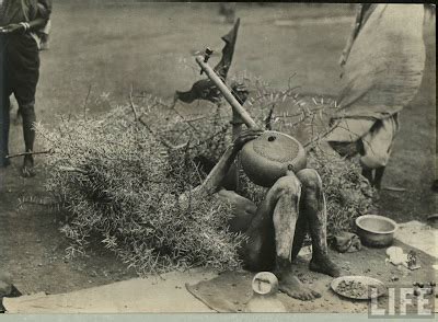 Hindu Sadhus Various Images - Part 1 - Old Indian Photos
