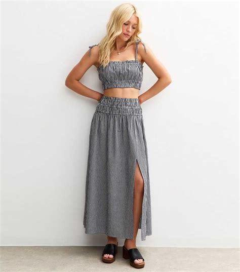 Black Gingham Check Slit Hem Maxi Skirt | New Look