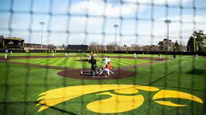 Updated Big Ten baseball standings entering final week