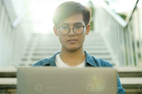 How to Study Using Laptop 的图像结果