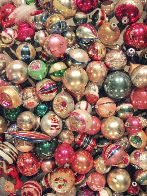 EDDIE ROSS - Big City, Little Tree | Vintage christmas tree decorations ...