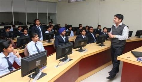 KCL Institute of Management and Technology Jalandhar Campus: Photos ...