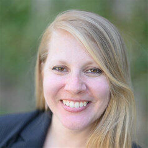 Judge dismisses counterclaims against UI professor