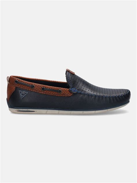 Slip-Ons & Sneakers – bugatti Shoes India