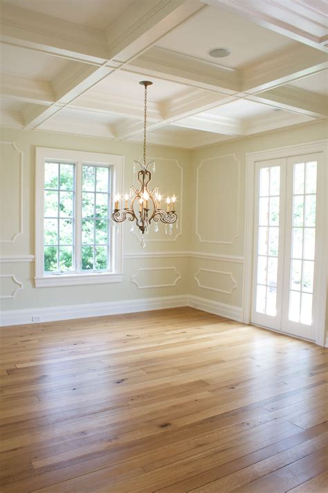 What Colors Go With Light Wood Floors at Madison Burgess blog