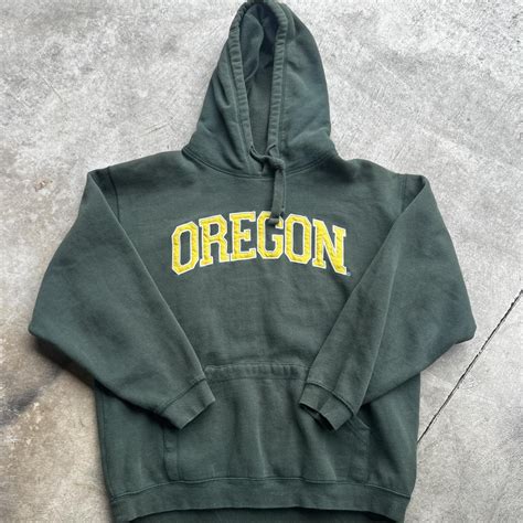 Vintage Oregon Ducks Hoodie Size Small, amazing... - Depop
