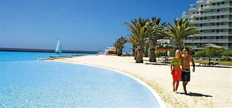 worlds largest swimming pool is the size of 11 football grounds