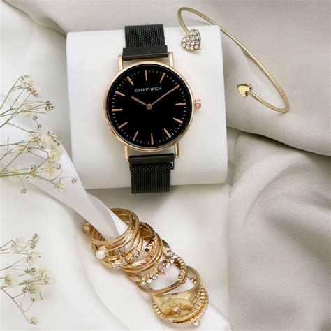 Shop Joker & Witch Black Watch & Jewellery Gift Set For Women Online