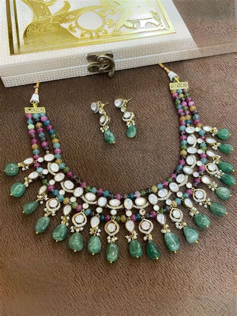 Buy Elegant Kundan Studded Layered Choker Necklace Online - Ishhaara