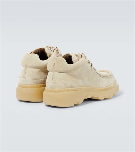 Suede desert boots in beige - Burberry | Mytheresa