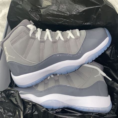 Cool grey 11s worn once | Nike shoes women fashion, Cute nike shoes ...