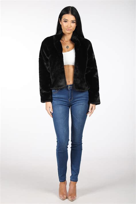 Cropped Faux Fur Coat - Black | Noodz Boutique