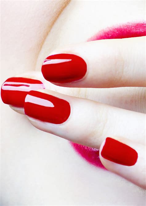 DYI Gel Polish Removal - Soulful Indulgence