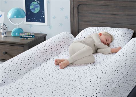 Foam Bed Rails & Bumpers for Toddlers | Delta Children
