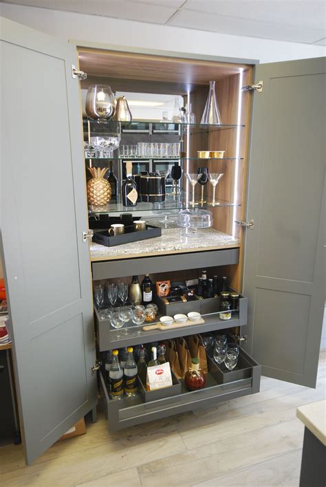 Armoire Bar, Home Bar Cabinet, Drinks Cabinet, Bar Cabinet Designs ...