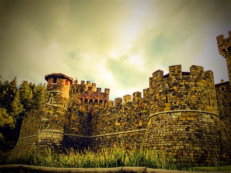 The Most Stunning Castles in the United States - Traveler Master