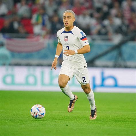 [100+] Usa National Football Team Wallpapers | Wallpapers.com