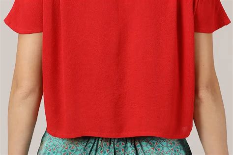 Boxy Top - Buy Zuhur Pleated Shoulder Boxy Top for Women | IshqMe